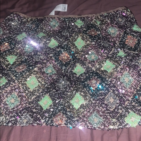 Zara sequin mini skirt - Picture 6 of 8